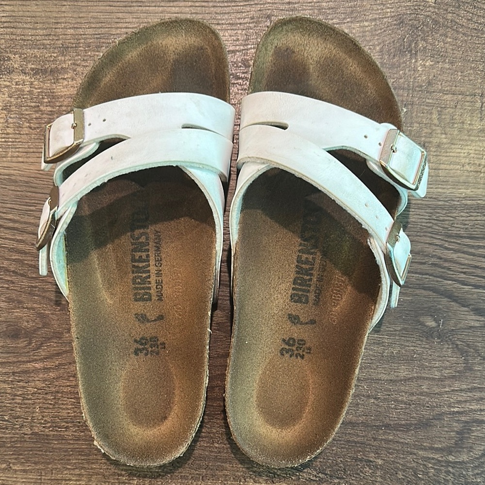 Birkenstock Classic White Slides